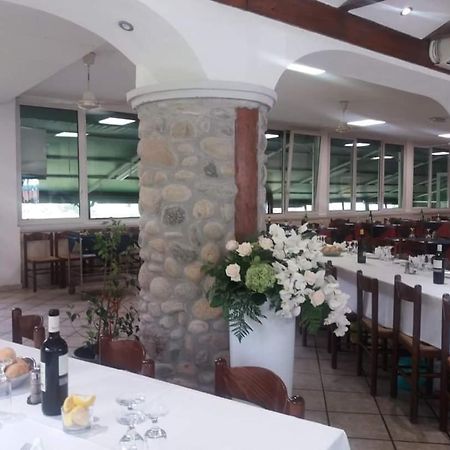 Mambly B&B Ristorante Pizzeria Galliate Εξωτερικό φωτογραφία