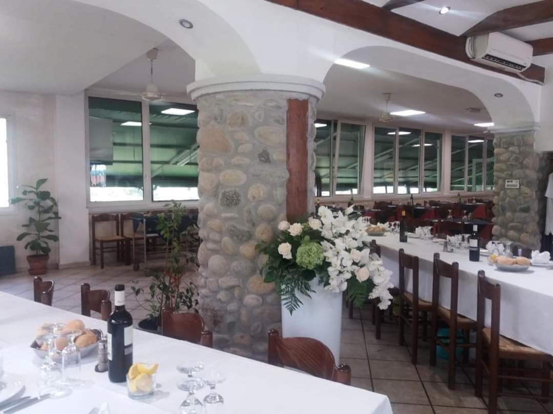 Mambly B&B Ristorante Pizzeria Galliate Εξωτερικό φωτογραφία